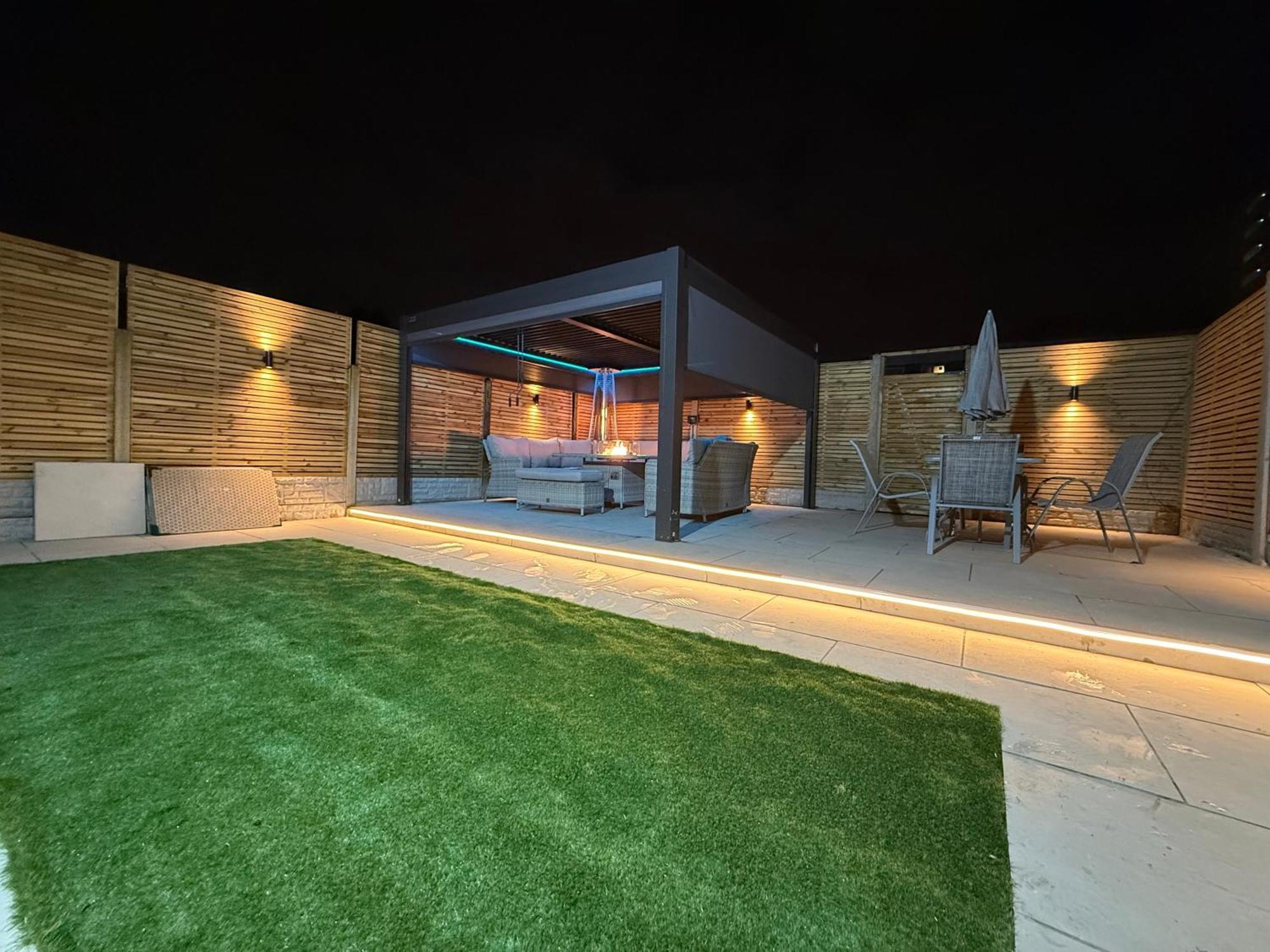 5 Bed Town House Within City Centre And Sleeps Up To 11 With Sky And Netflix Birmingham Dış mekan fotoğraf