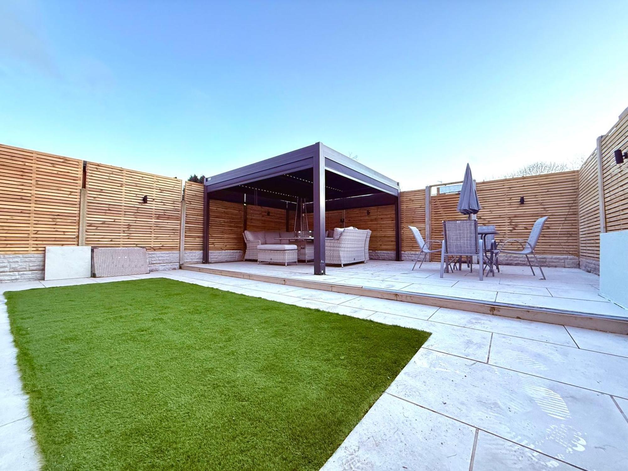 5 Bed Town House Within City Centre And Sleeps Up To 11 With Sky And Netflix Birmingham Dış mekan fotoğraf